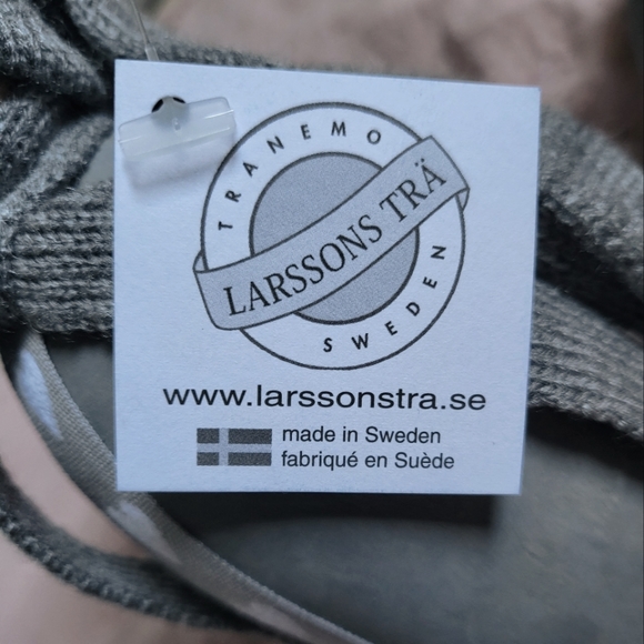 2 for 1 Larsons Tra Genuine Handmade Tranemo Santas - Picture 3 of 6